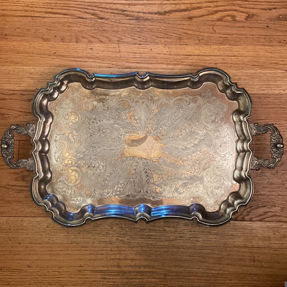 Kent Silversmith’s Fine Vintage Silverplate Footed Tray